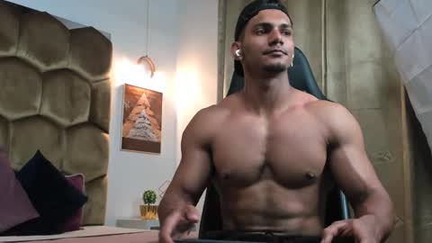 Snapshot of fabiorissi chatting on November 2025 08:22:02 PM FABIO online show from November 2025 08:22:02 PM