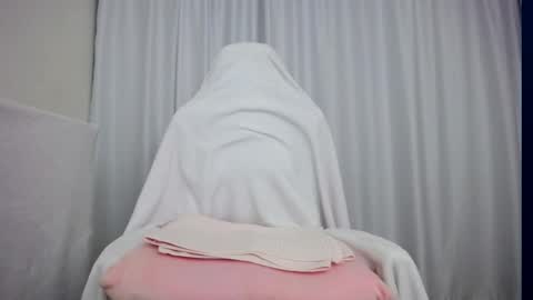 Bree online show from September 2025 08:06:02 AM