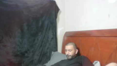 Mark online show from February 2026 01:06:02 AM