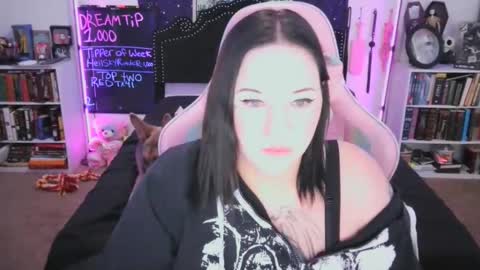 faeofmyth online show from November 2025 09:59:02 PM