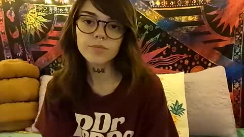 Snapshot of faerienugs chatting on March 2026 02:26:02 AM Faerie 3 online show from March 2026 02:26:02 AM