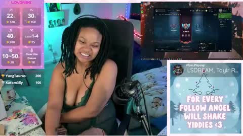 Snapshot of faeryaisha chatting on December 2025 06:32:01 AM aisha online show from December 2025 06:32:01 AM