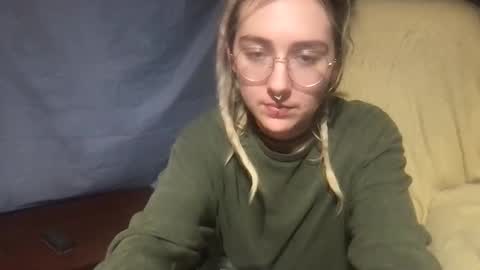 Fae online show from December 2024 05:51:01 AM