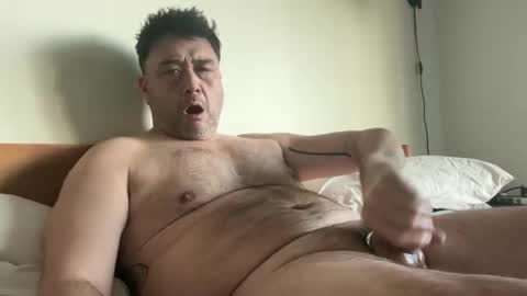 Faggy Chub online show from March 2026 11:08:01 PM