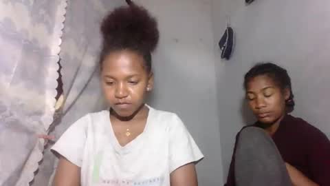 faiqua95 online show from March 2026 10:42:02 AM