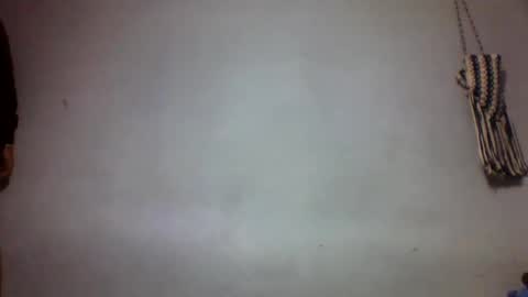 faiqua95 online show from April 2026 10:49:02 AM