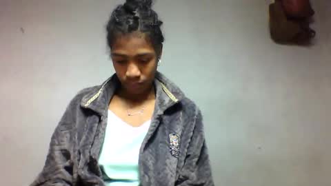 faiqua95 online show from May 2026 08:55:01 AM