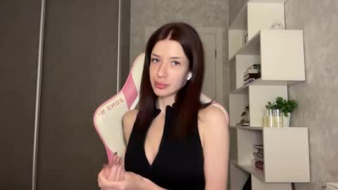 Bloom  online show from February 2026 05:49:02 PM