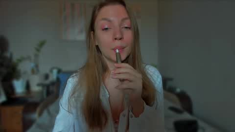 Snapshot of fairy_lele chatting on February 2025 05:05:02 AM fairy_lele online show from February 2025 05:05:02 AM