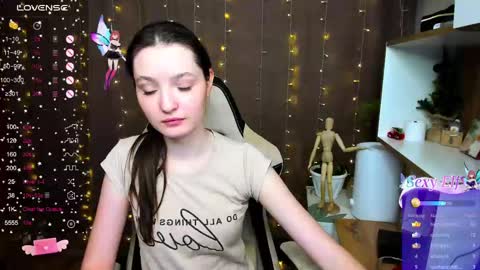 Kate online show from December 2024 06:01:02 PM