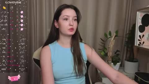 Kate online show from October 2025 04:02:01 PM