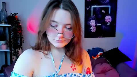 Snapshot of fairy_tara chatting on November 2025 06:14:02 AM Tara online show from November 2025 06:14:02 AM