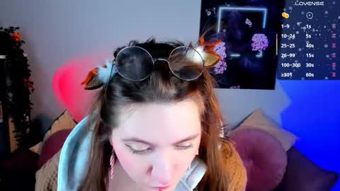 Tara online show from December 2025 09:32:02 PM