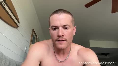 Snapshot of fairybae5 chatting on September 2025 02:13:02 AM Travis online show from September 2025 02:13:02 AM