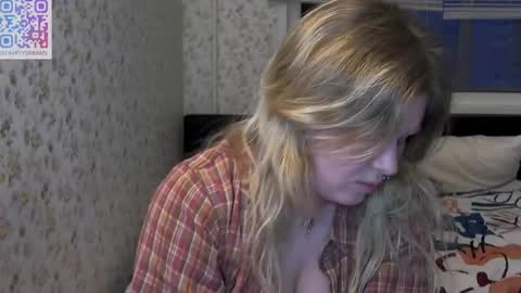 Snapshot of fairydreams_ chatting on February 2025 03:48:02 PM Arisha online show from February 2025 03:48:02 PM