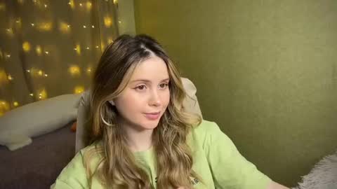 Snapshot of fairyilona chatting on January 2025 12:04:02 PM Ilona online show from January 2025 12:04:02 PM