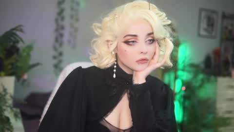 Snapshot of faith_chan chatting on April 2026 02:44:01 AM faith_chan online show from April 2026 02:44:01 AM