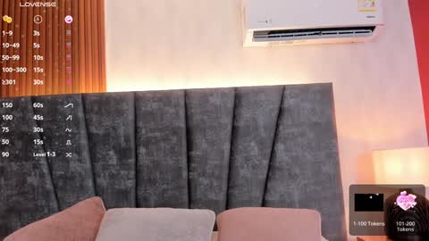 Snapshot of falaksweet_ chatting on December 2024 12:24:01 PM Leila.... online show from December 2024 12:24:01 PM