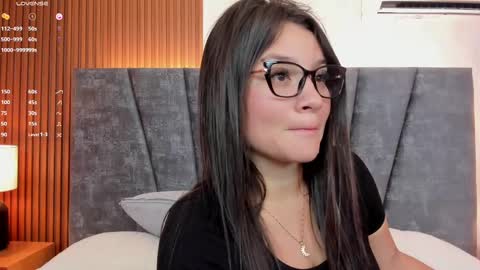 Snapshot of falaksweet_ chatting on February 2025 03:25:02 PM Leila.... online show from February 2025 03:25:02 PM