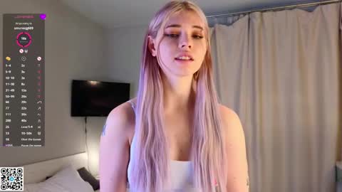 Emilia online show from March 2025 04:03:02 AM