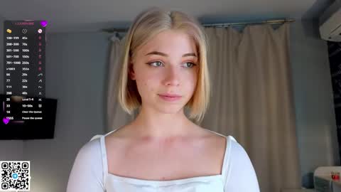 Emilia online show from March 2025 01:37:01 PM