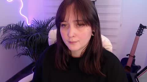 Snapshot of fallenag__ chatting on April 2026 03:44:02 AM OF fallenag 1 online show from April 2026 03:44:02 AM