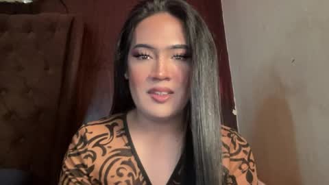 Snapshot of fallon_empress chatting on April 2026 02:25:01 AM callmecindy online show from April 2026 02:25:01 AM