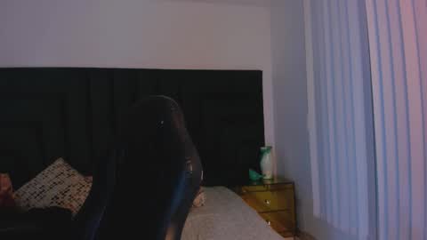 Faloon online show from September 2025 07:04:01 PM