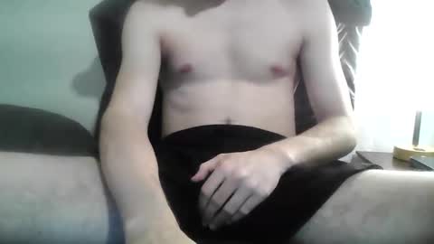 famgatul online show from May 2026 11:44:01 PM