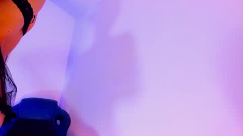 Andrea online show from February 2025 10:11:02 AM