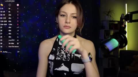 fancymeee online show from February 2025 01:06:01 PM