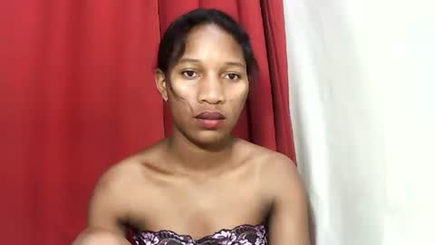 faniriah27 online show from October 2025 01:00:02 AM