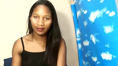 faniriah27 online show from October 2025 07:56:01 PM
