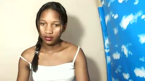 faniriah27 online show from October 2025 07:03:02 PM