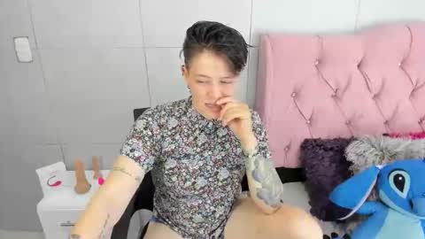 FANNY online show from November 2025 01:49:01 AM