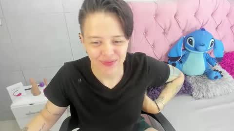 Snapshot of fanny_18 chatting on January 2026 07:17:02 PM FANNY online show from January 2026 07:17:02 PM