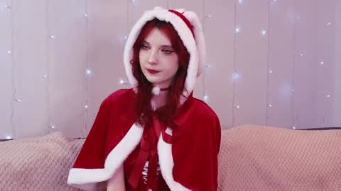 Snapshot of fannygales chatting on December 2024 04:25:02 PM Kim online show from December 2024 04:25:02 PM