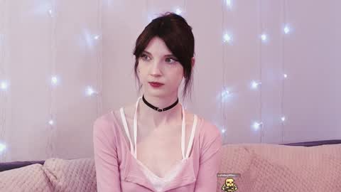 Snapshot of fannygales chatting on January 2025 04:17:01 PM Kim online show from January 2025 04:17:01 PM