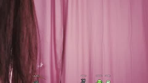 Snapshot of fannygales chatting on January 2025 10:15:02 PM Kim online show from January 2025 10:15:02 PM