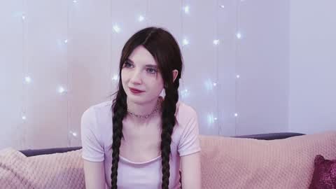 Snapshot of fannygales chatting on January 2025 04:08:01 PM Kim online show from January 2025 04:08:01 PM