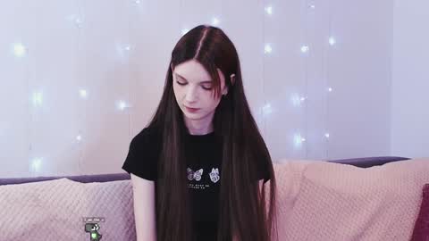 Snapshot of fannygales chatting on January 2025 04:08:02 PM Kim online show from January 2025 04:08:02 PM