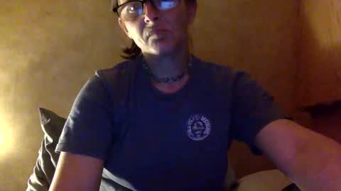Snapshot of fantabulous197 chatting on April 2026 06:41:01 AM fantabulous197 online show from April 2026 06:41:01 AM
