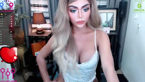 Snapshot of fantacyoflove chatting on May 2026 08:58:01 PM YASI online show from May 2026 08:58:01 PM