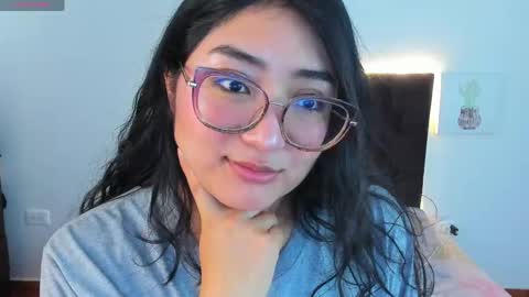 Snapshot of fantastic_asians2 chatting on April 2026 07:53:01 PM Ale online show from April 2026 07:53:01 PM