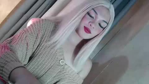 DANIELLA - DONT FORGET TO GIVE ME A THUMBSU UP online show from February 2026 08:03:02 AM