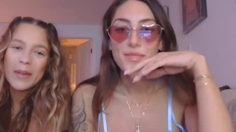 Snapshot of fantasy4uxxx chatting on October 2025 04:56:02 AM fantasy4uxxx online show from October 2025 04:56:02 AM