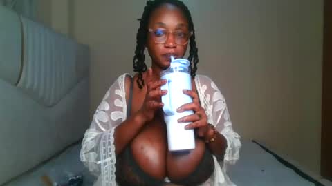 Snapshot of fantasymelons1 chatting on July 2026 07:16:02 AM Fantasy melons online show from July 2026 07:16:02 AM
