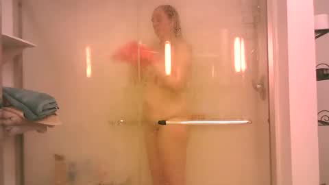 Scarlett online show from February 2025 02:44:02 AM