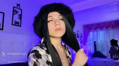 Farah online show from February 2025 03:05:01 PM