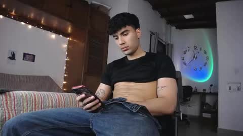 Snapshot of farid_24 chatting on April 2026 04:35:01 AM farid_24 online show from April 2026 04:35:01 AM